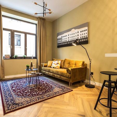 M15 Apartment Печ Экстерьер фото