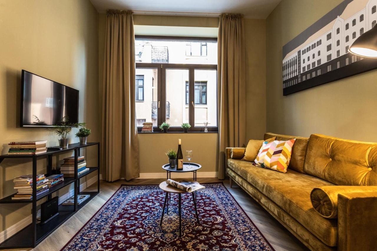 M15 Apartment Печ Экстерьер фото
